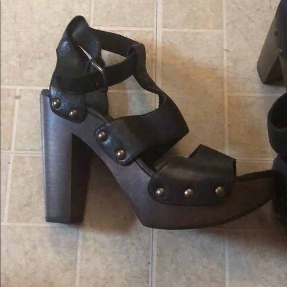 Clogs Stuart weitzman - Picture 2 of 4